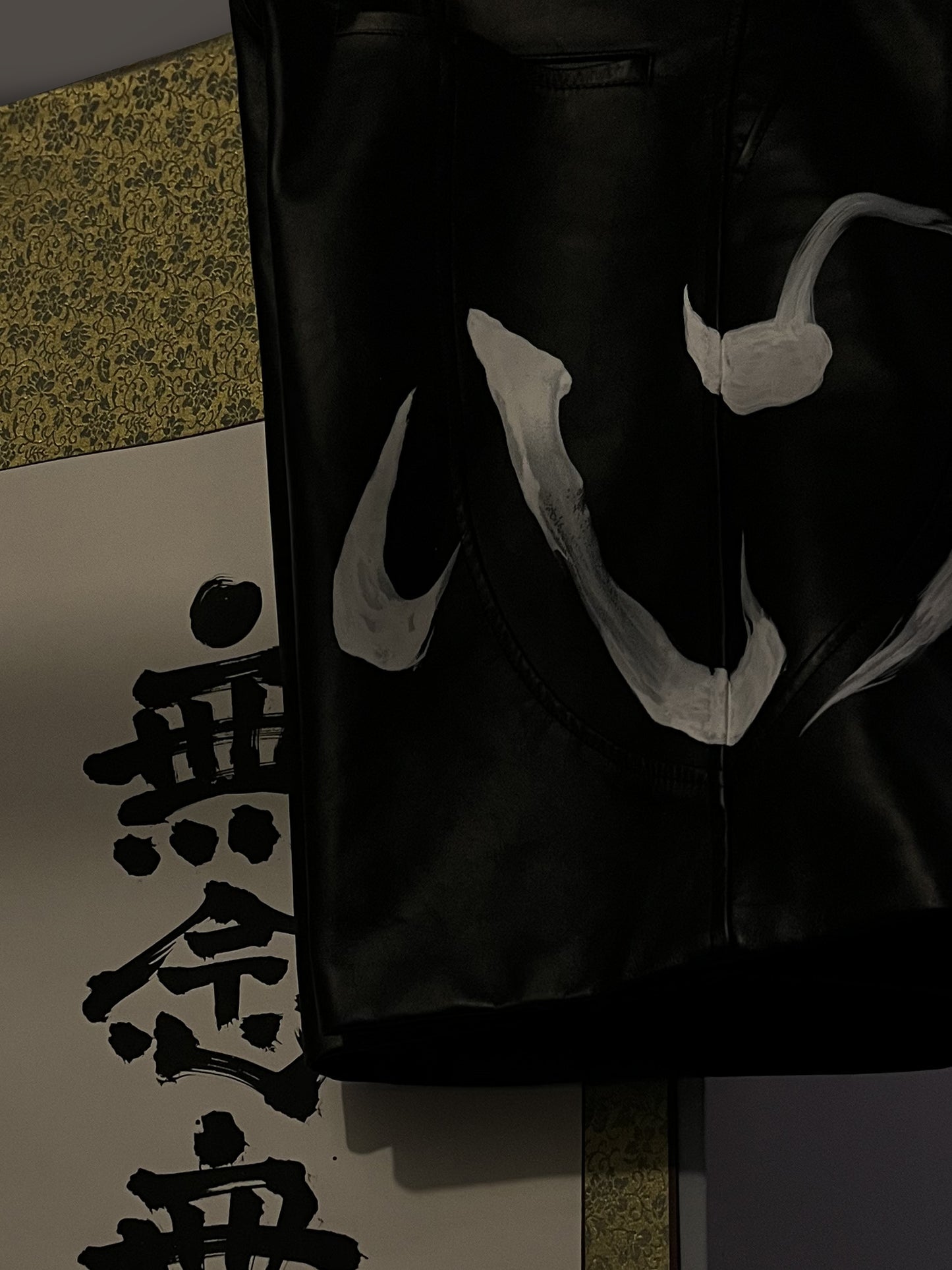 Mind Leather Shorts - 2 types / USD.261