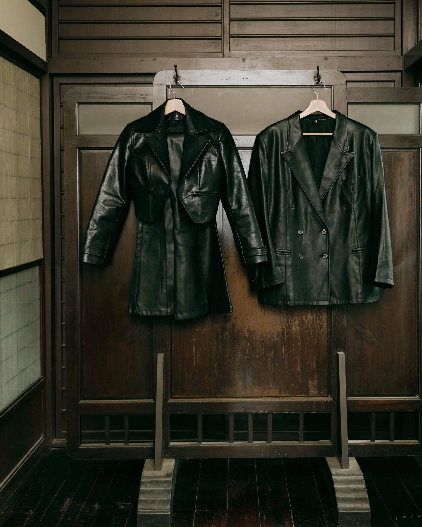 Leather Cropped Jacket / USD.513